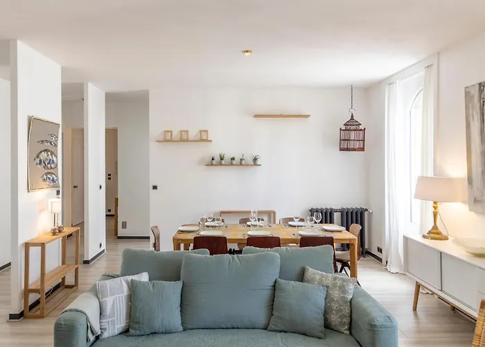 Design, Grand Et Confortable - Ty Gwellan