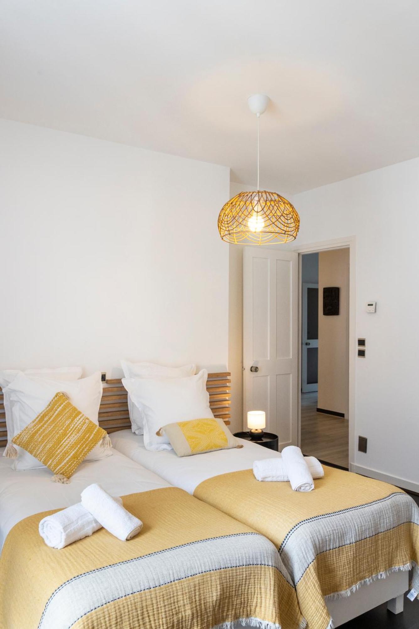 Apartment Design, Grand Et Confortable - Ty Gwellan